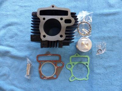 Valec pist tesneni sada